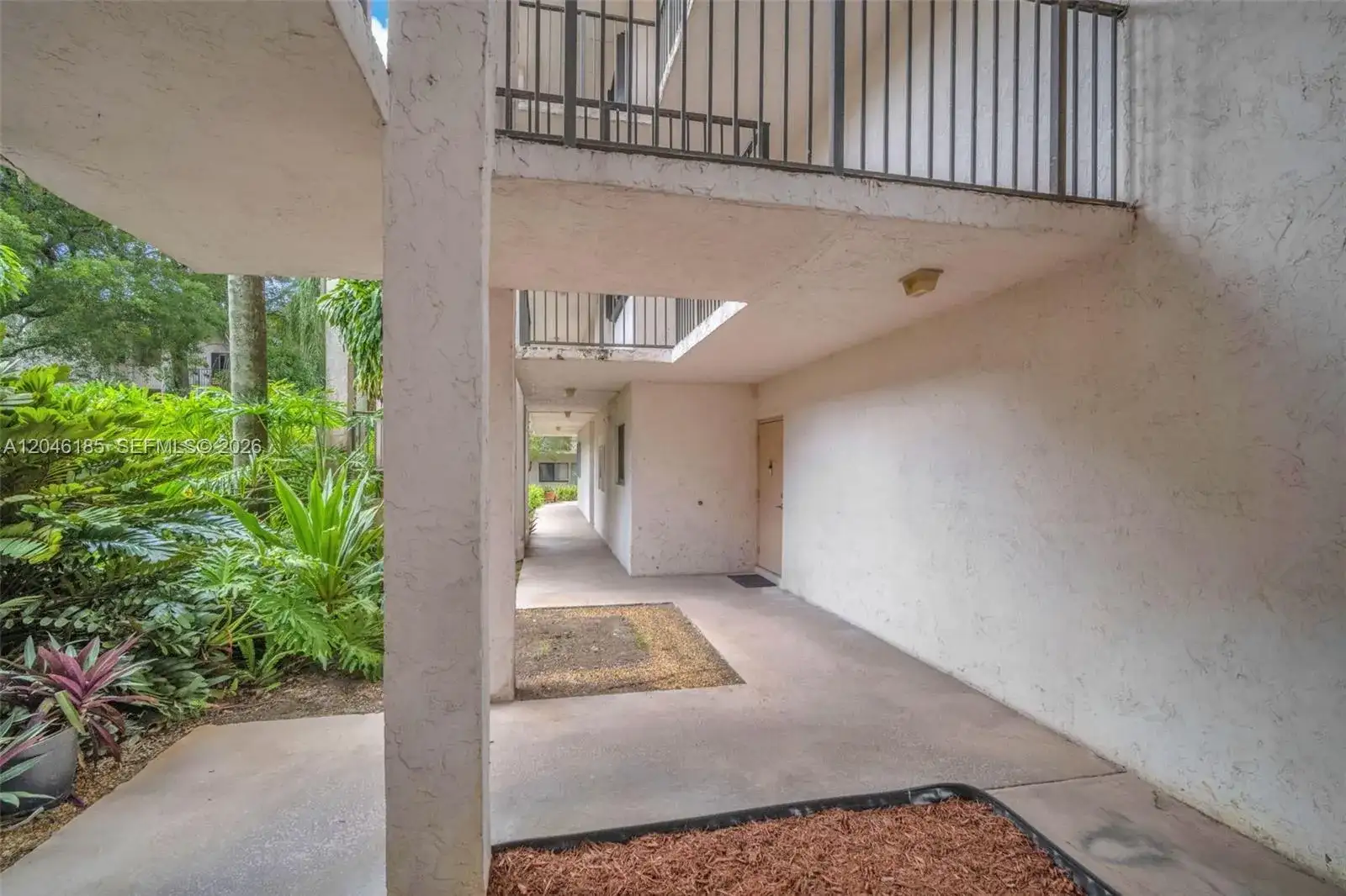 4720 SW 62nd Way # 103, Davie FL 33314 photo 3