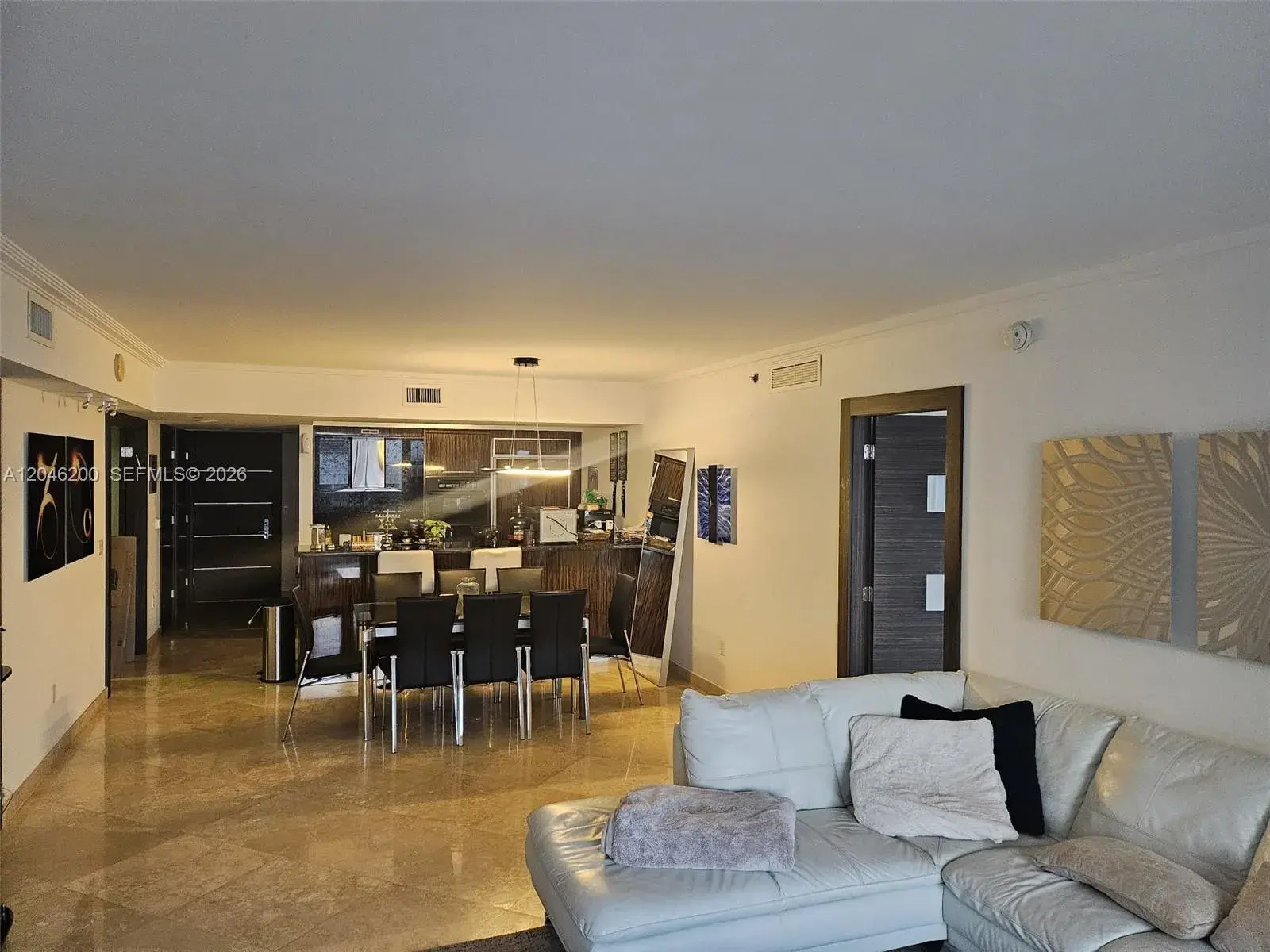 1830 S Ocean Dr # 2403, Hallandale Beach FL 33009
