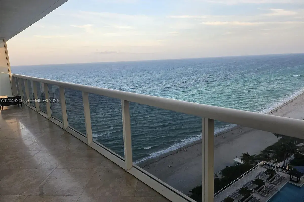 1830 S Ocean Dr # 2403, Hallandale Beach FL 33009
