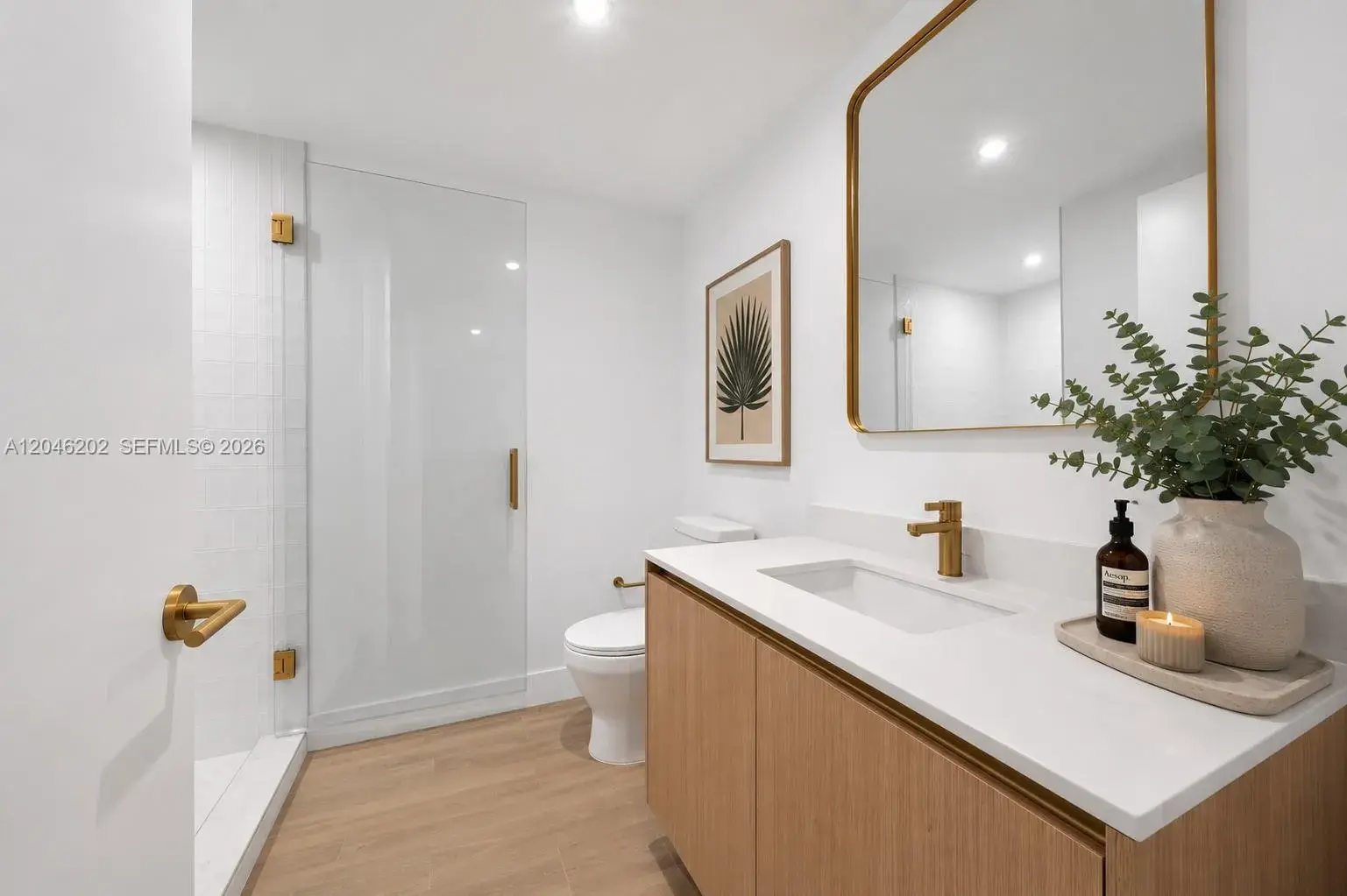 90 NE 32nd # 404, Miami FL 33127