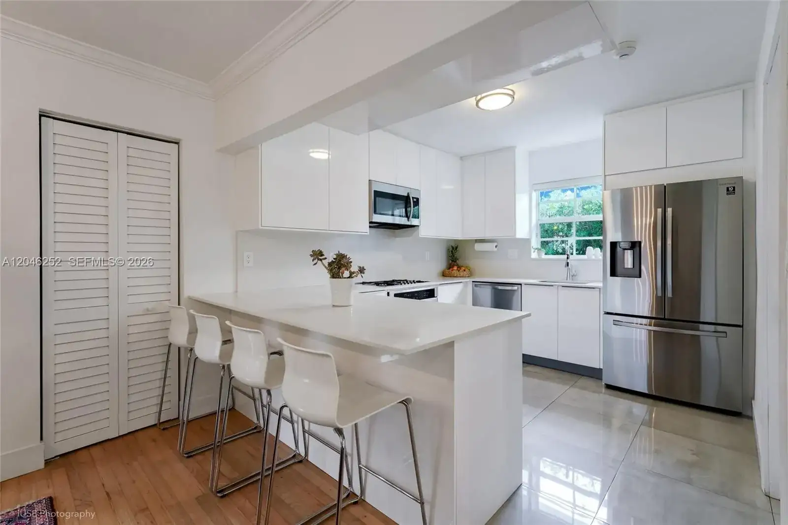 1556 Catalonia Ave, Coral Gables FL 33134 photo 4