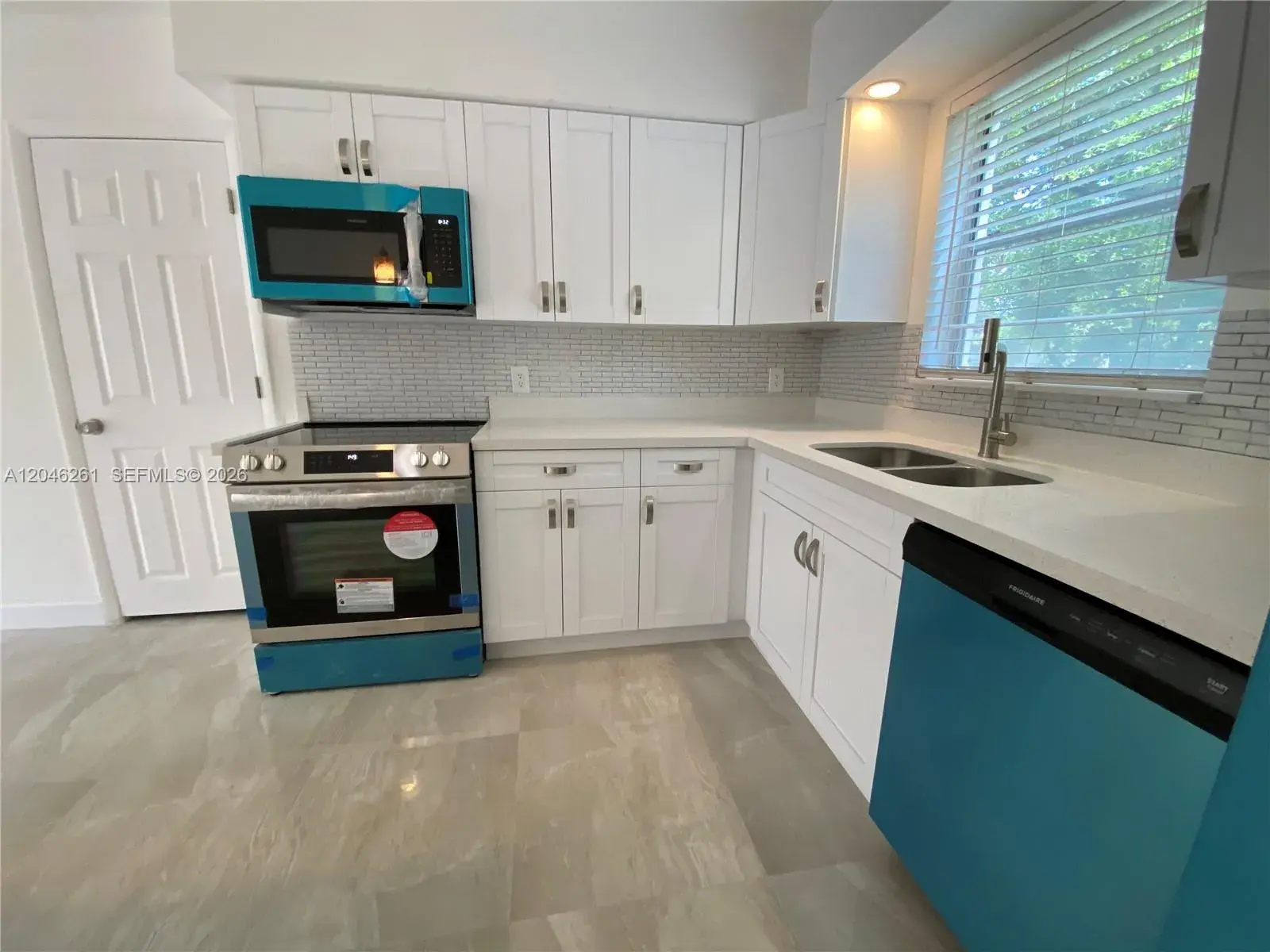 601 SE 5th Ct # 208, Fort Lauderdale FL 33301
