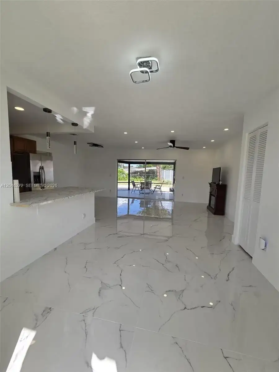 305 SE Airoso Blvd # 0, Port St. Lucie FL 34983 photo 4