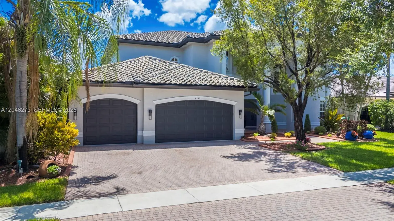 4135 SW 186th Way, Miramar FL 33029
