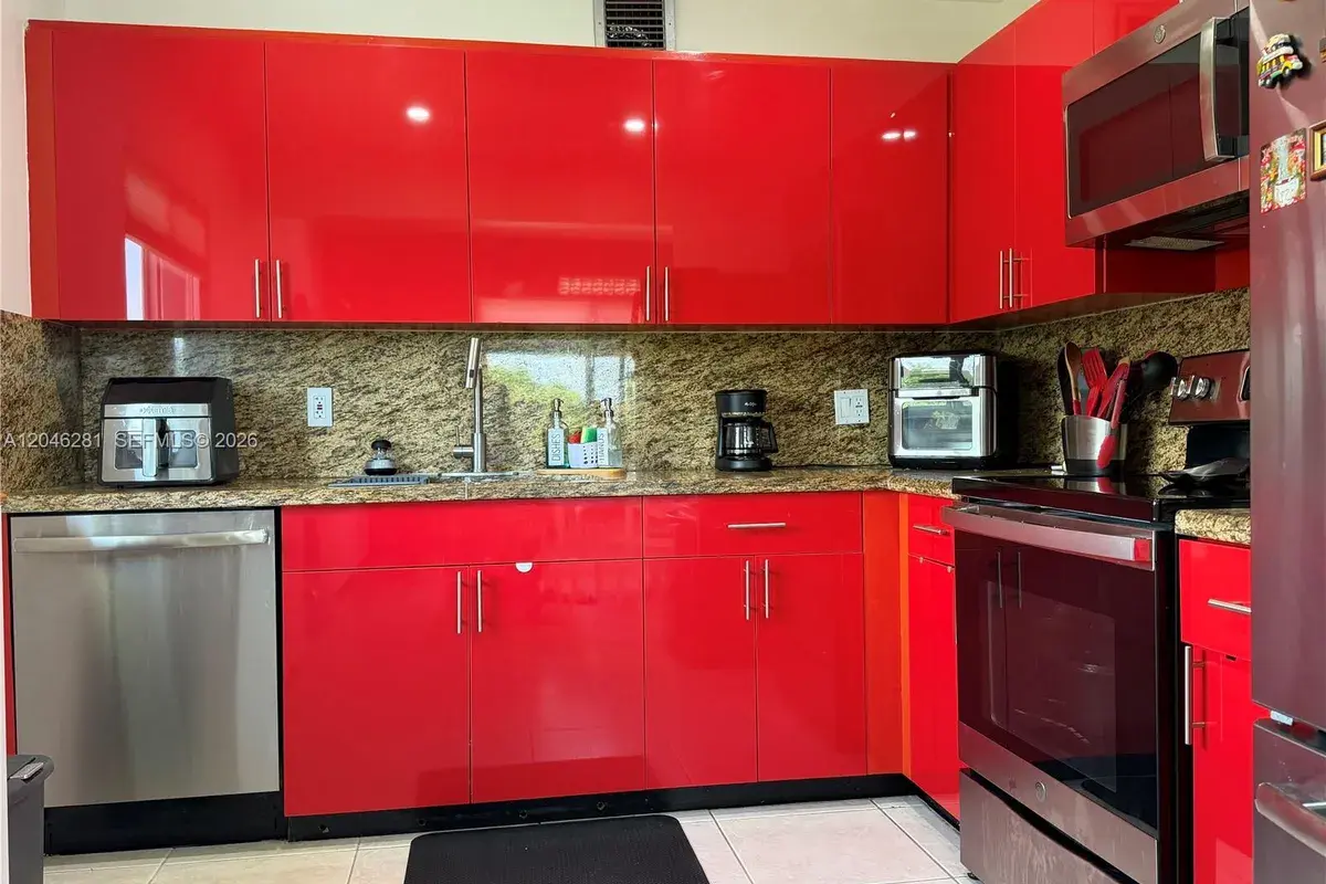 13255 SW 7th Ct # 401D, Pembroke Pines FL 33027