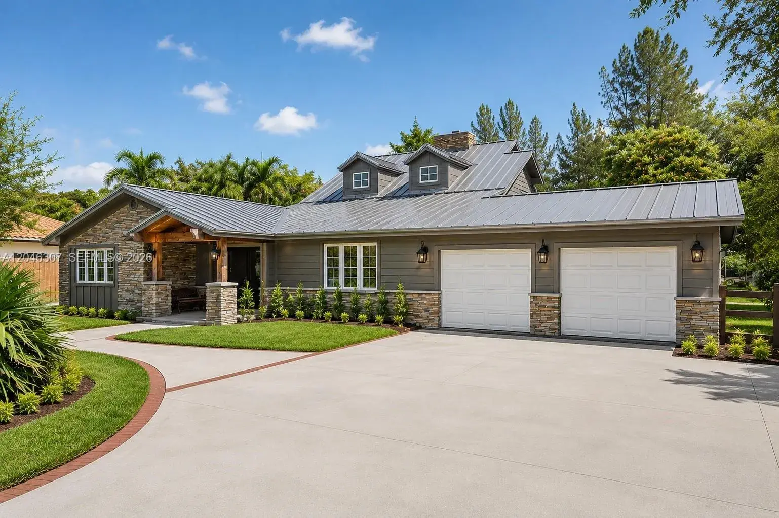400 Farmington Dr, Plantation FL 33317