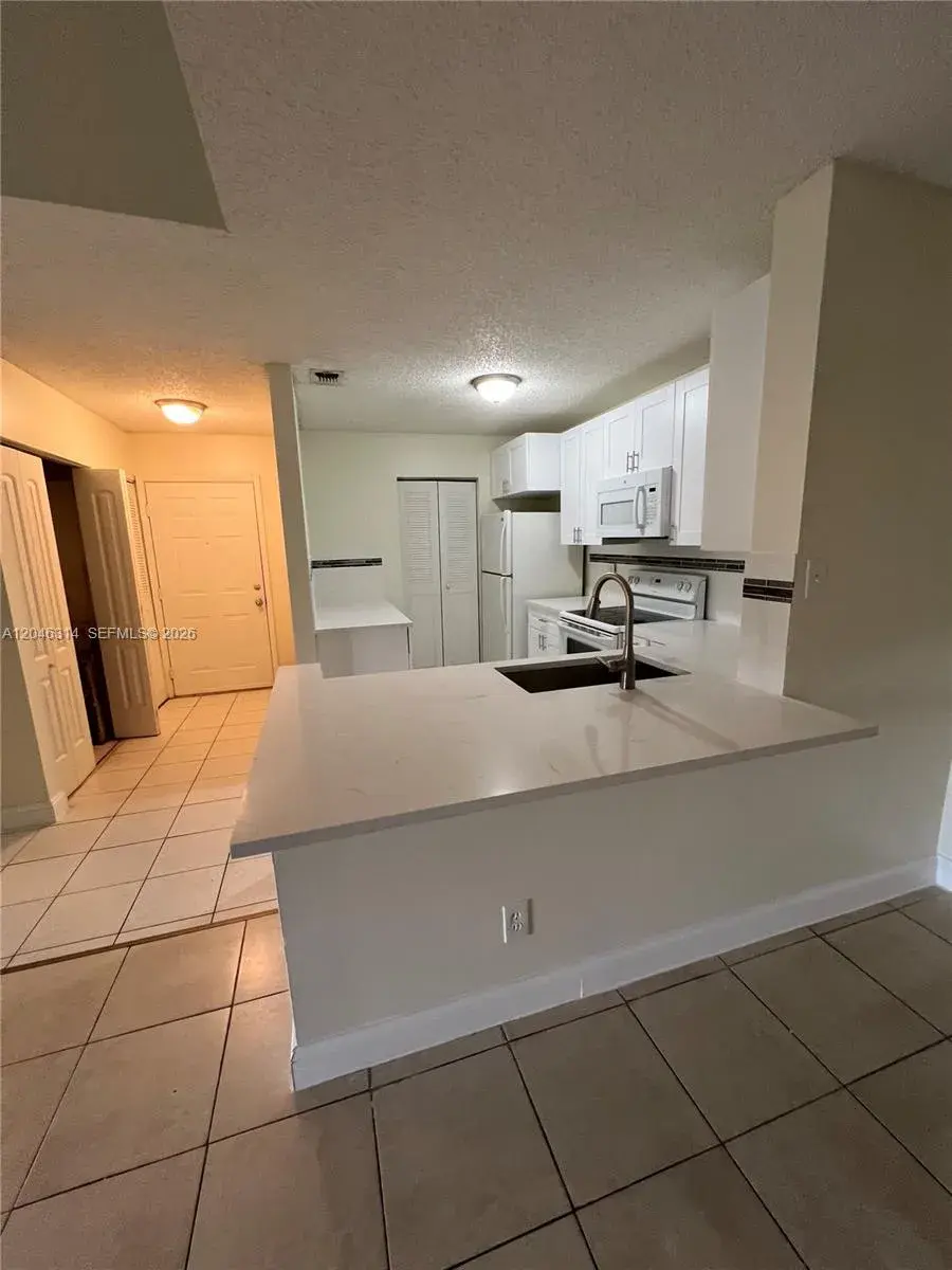 11277 W Atlantic Blvd # 302, Coral Springs FL 33071