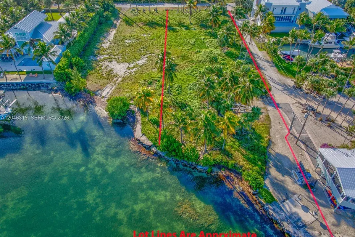74900 Overseas Hwy, Islamorada FL 33036