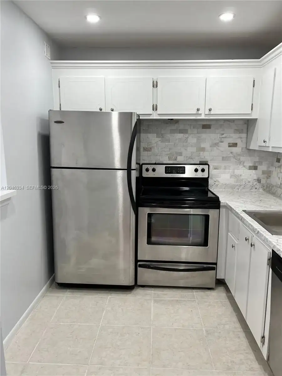 359 Preston I # I, Boca Raton FL 33434 photo 3