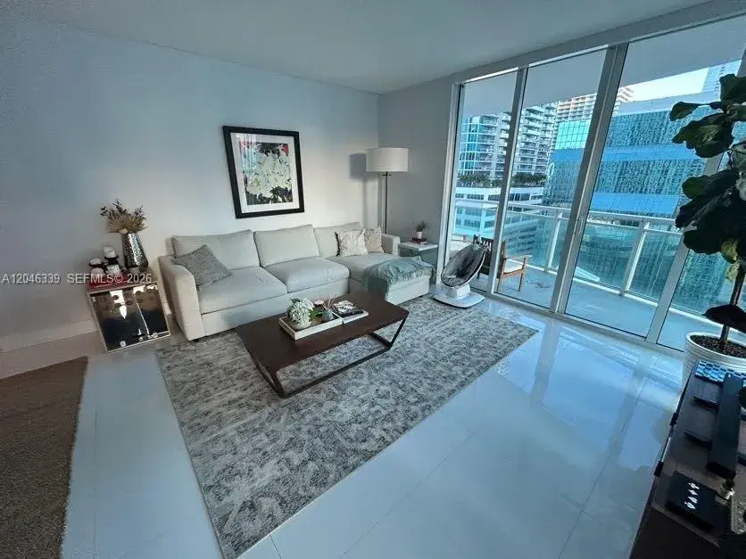 951 Brickell Ave # 2011, Miami FL 33131
