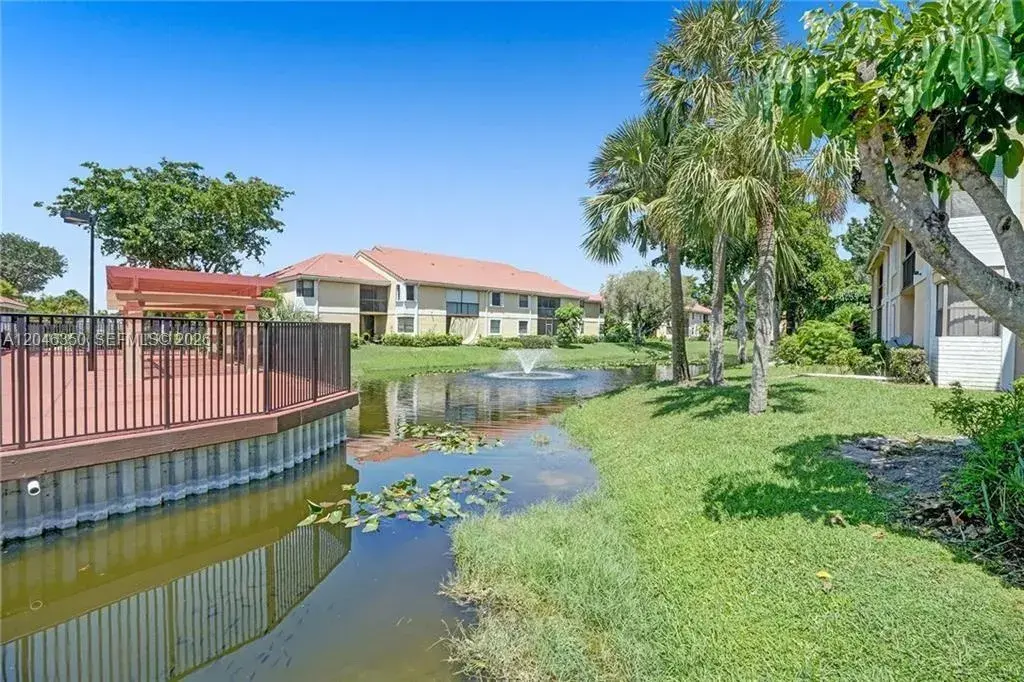5761 Riverside Dr, Coral Springs FL 33067