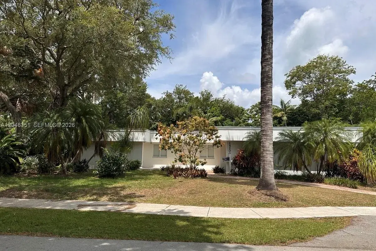15200 SW 81st Ave, Palmetto Bay FL 33157