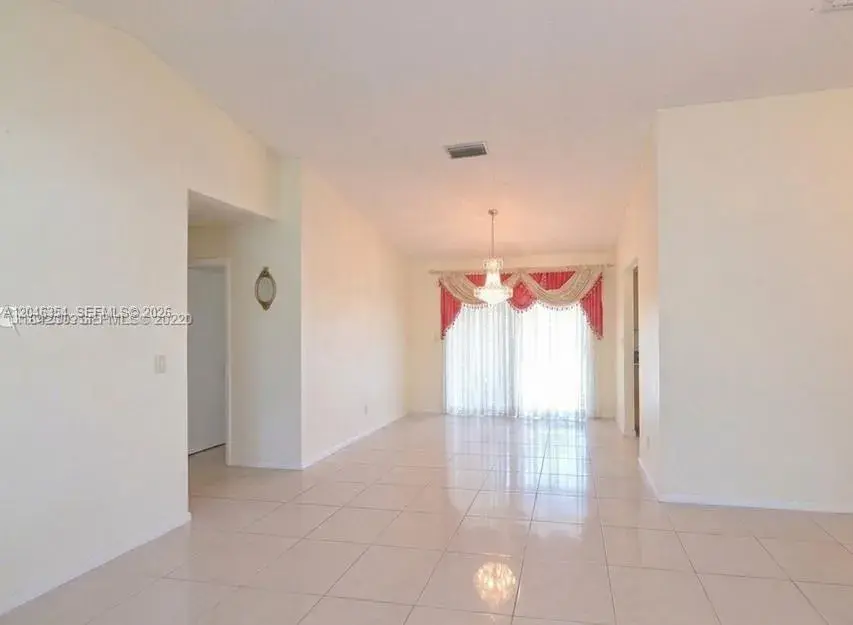 9612 SW 117th Ave # 9612, Miami FL 33186