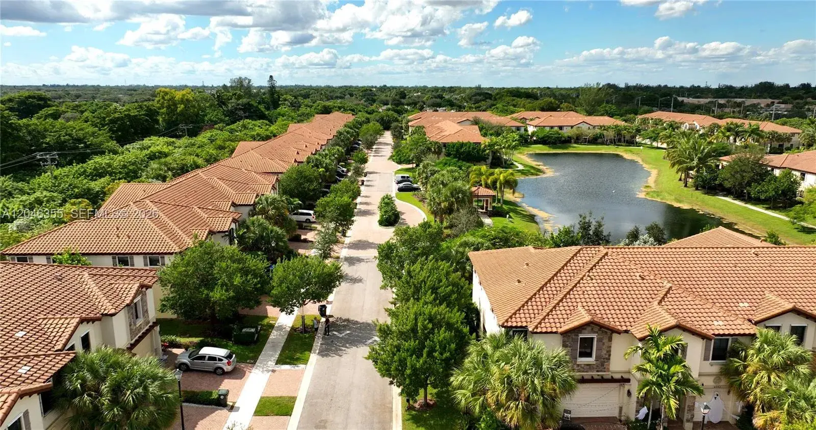 3962 Devenshire Ct, Coconut Creek FL 33073