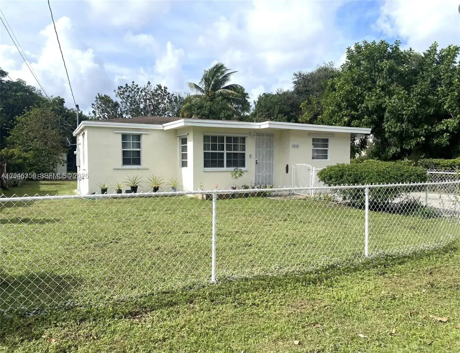 1512 N 58th Ave, Hollywood FL 33021