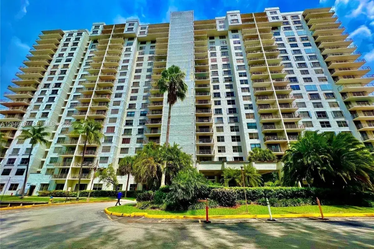 18151 NE 31st Ct # 1704, Aventura FL 33160