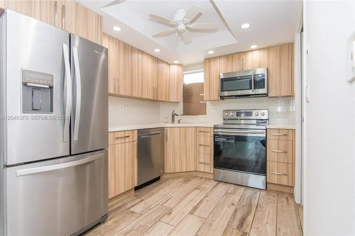 8900 Washington Blvd # 117, Pembroke Pines FL 33025