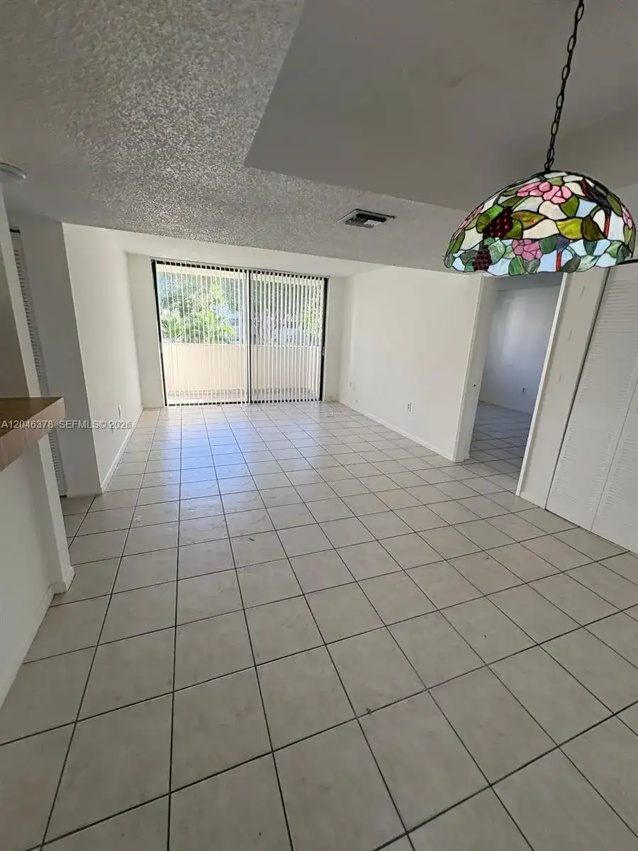 8004 SW 149th Ave # C205, Miami FL 33193 photo 3