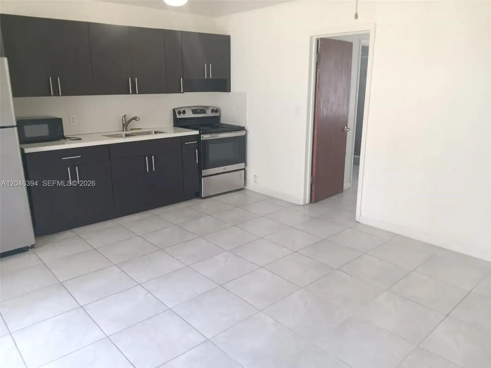 2334 Grant St # 2336, Hollywood FL 33020 photo 2