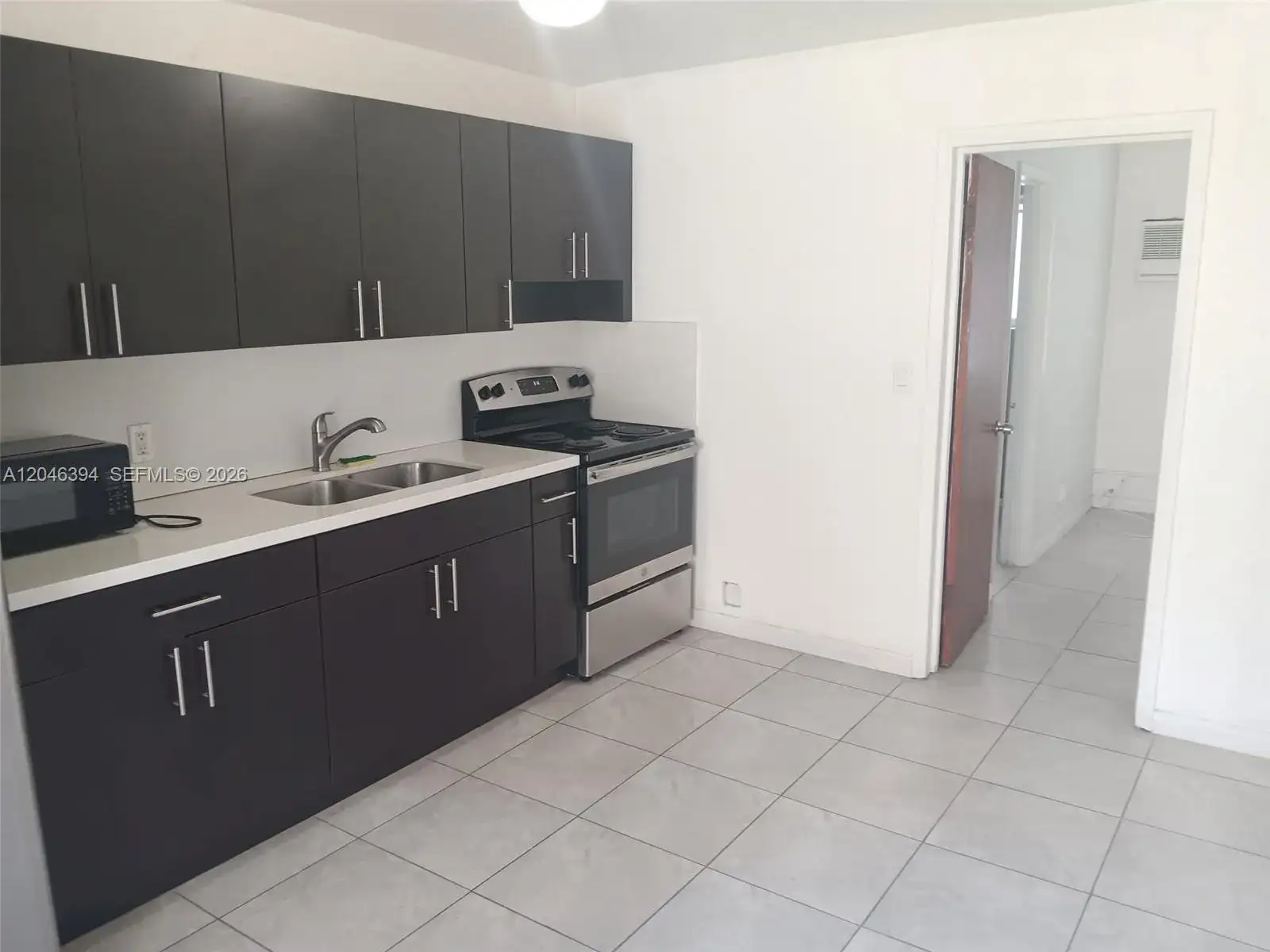 2334 Grant St # 2336, Hollywood FL 33020 photo 4