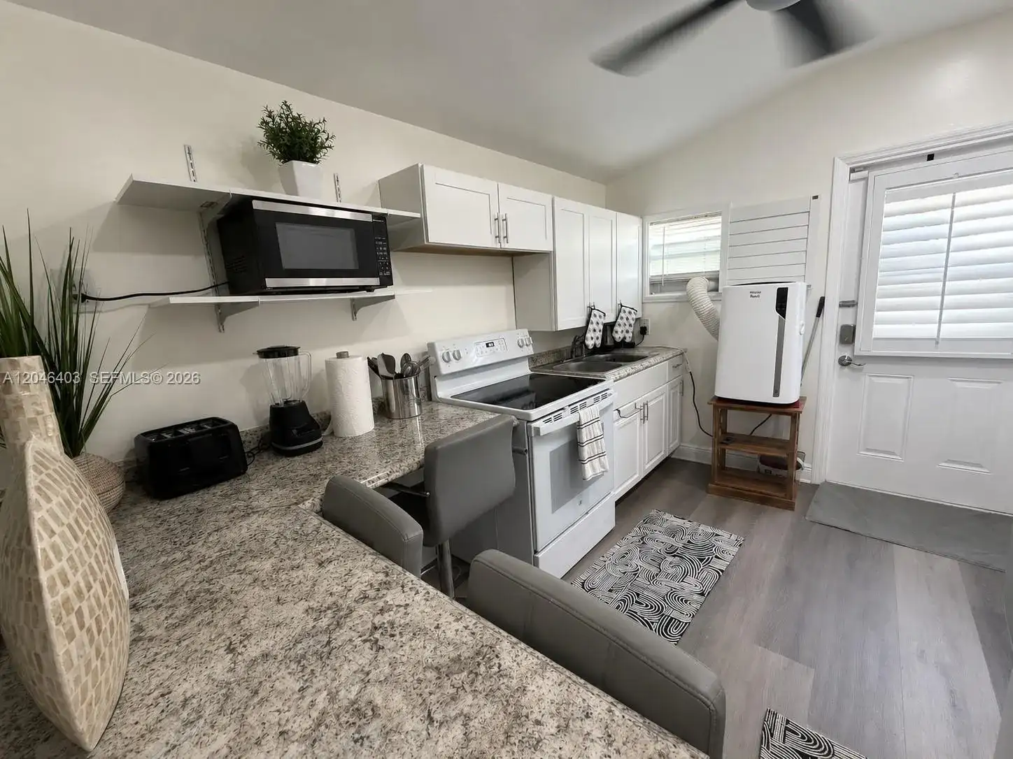 6118 Mayo St # 3, Hollywood FL 33023 photo 3