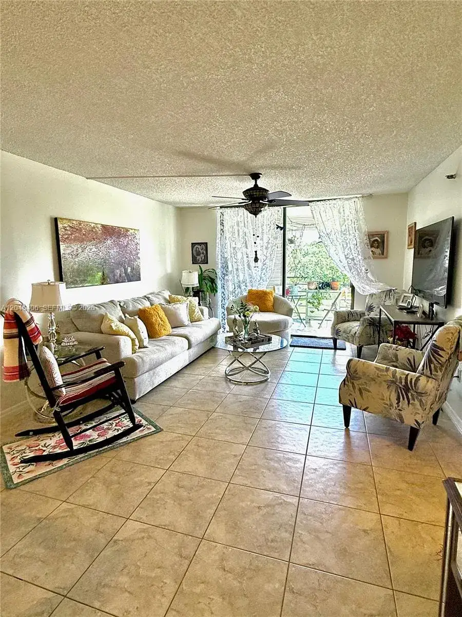 1300 Saint Charles Pl # 402, Pembroke Pines FL 33026