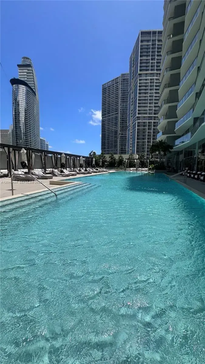 77 SE 5th Street # 1915, Miami FL 33131