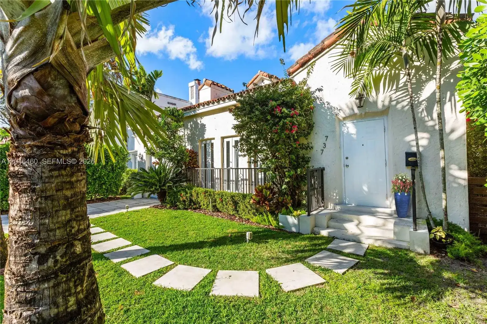 737 Alhambra Cir, Coral Gables FL 33134 photo 4