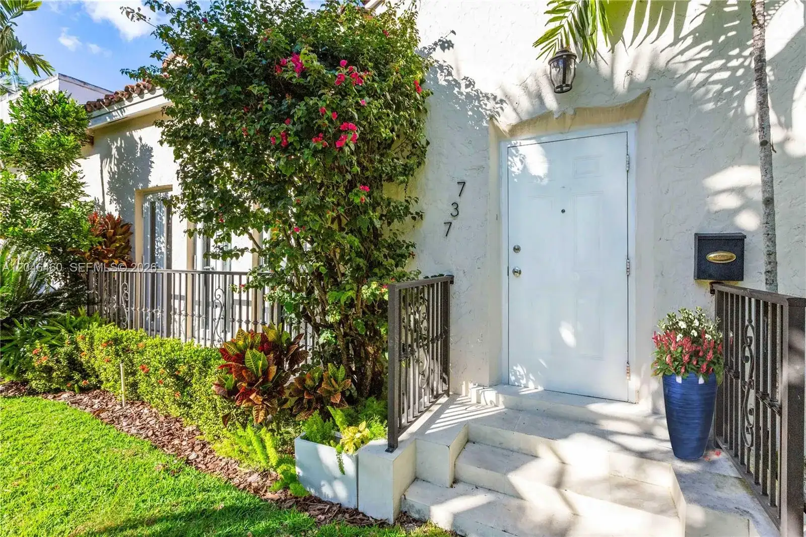 737 Alhambra Cir, Coral Gables FL 33134 photo 5