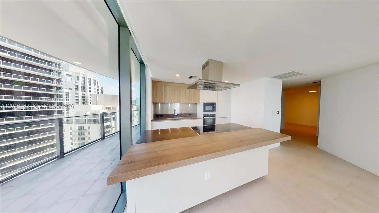 1000 Brickell Plaza # 3915, Miami FL 33131