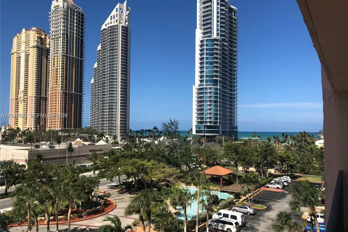 210 174th St # 614, Sunny Isles Beach FL 33160