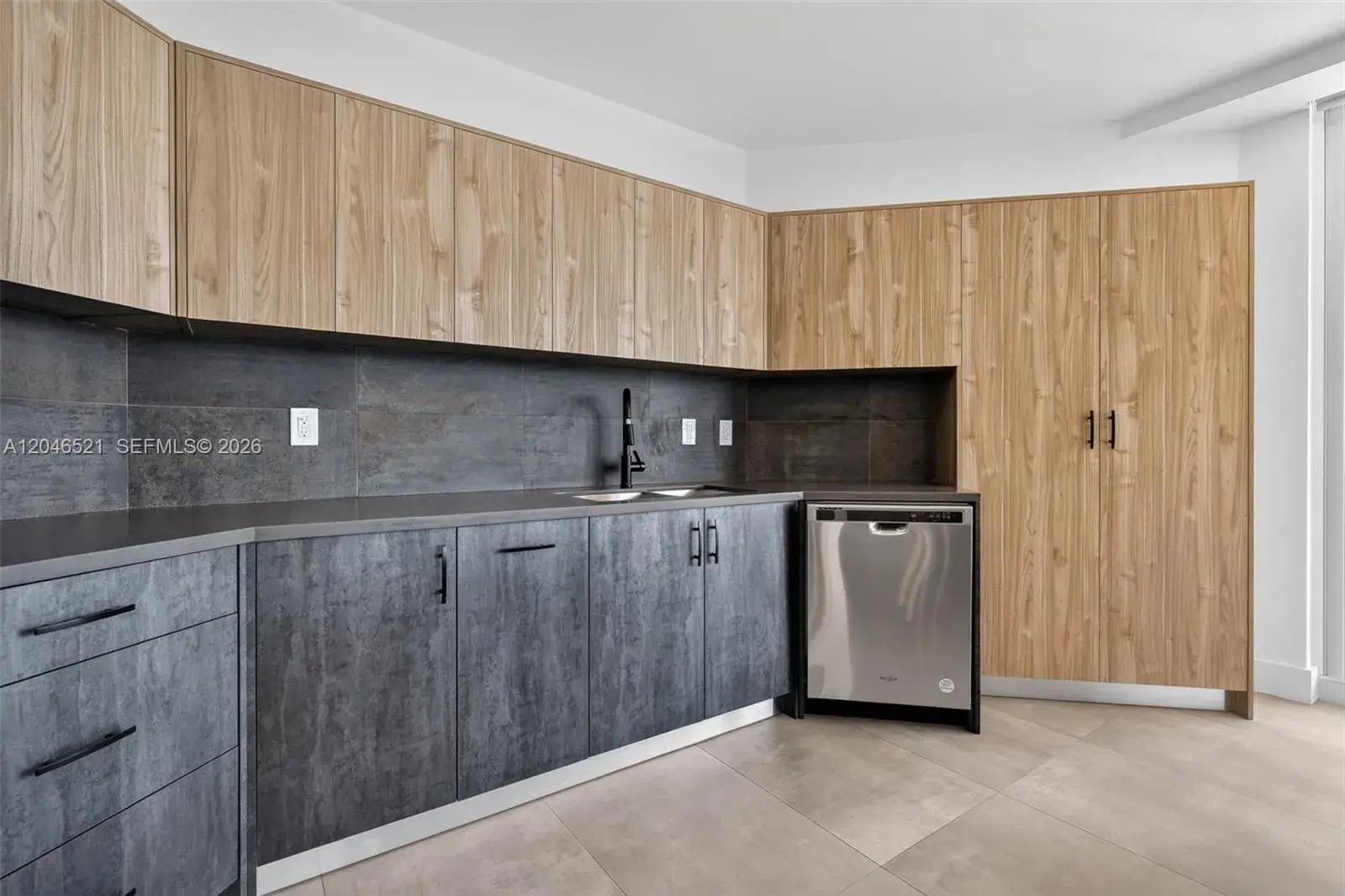 3370 Hidden Bay Dr # 1212, Aventura FL 33180