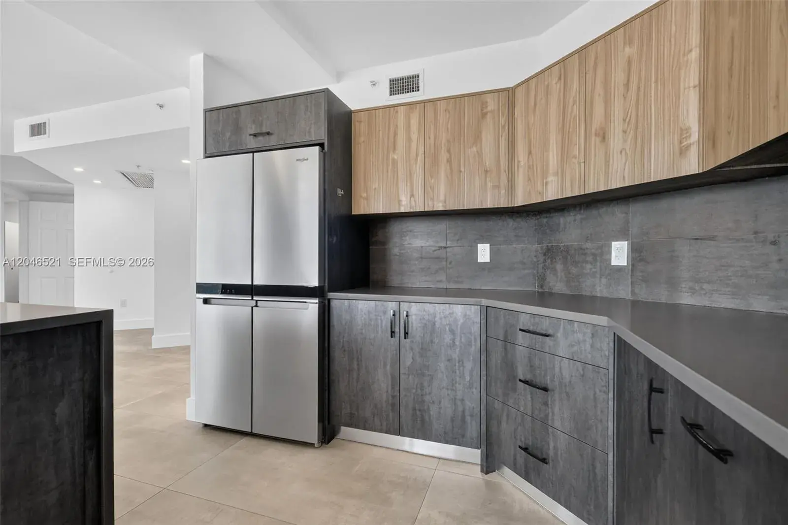 3370 Hidden Bay Dr # 1212, Aventura FL 33180