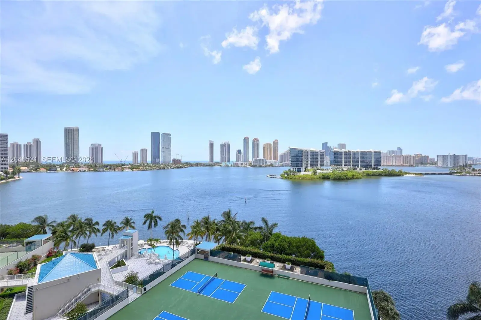 3370 Hidden Bay Dr # 1212, Aventura FL 33180