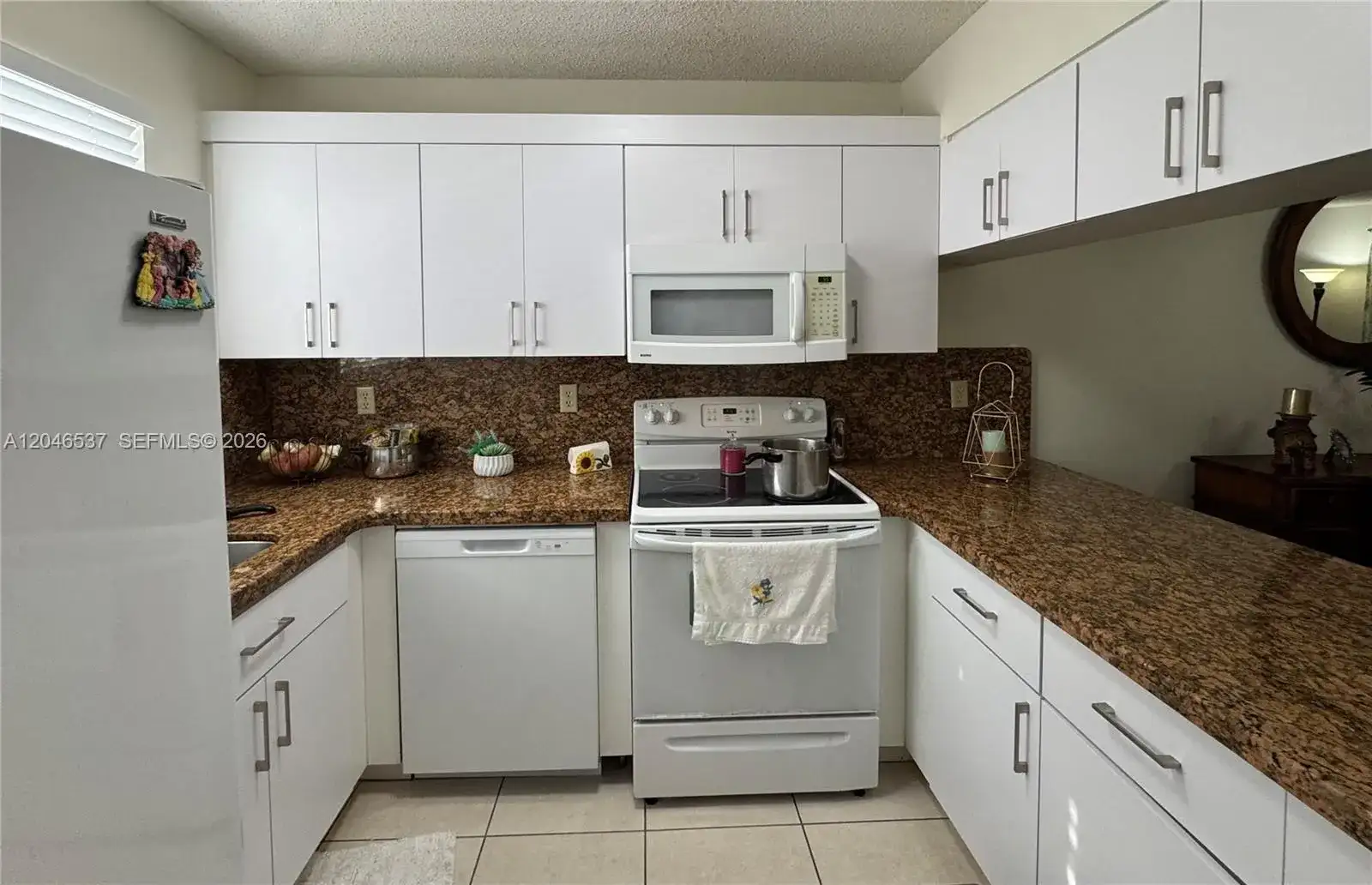 2365 W 74th St, Hialeah FL 33016 photo 3