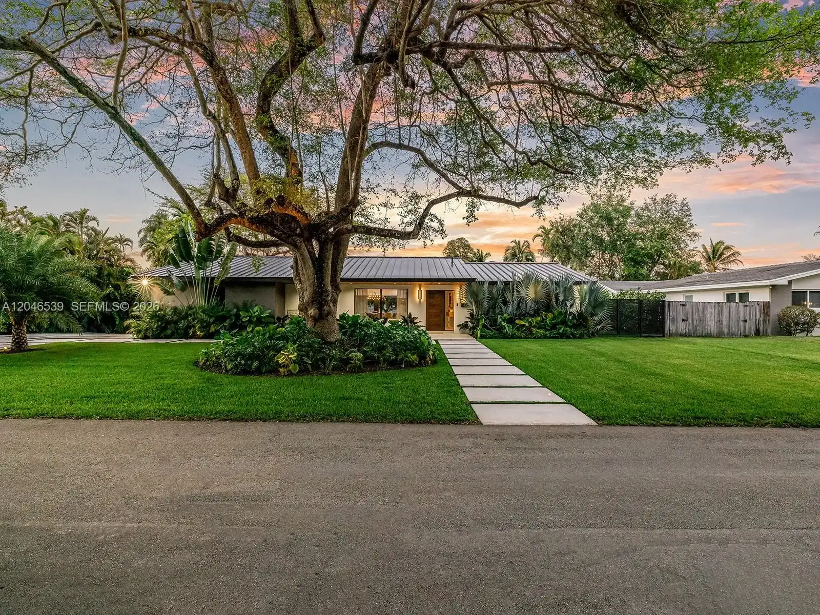7945 SW 141st Ter, Palmetto Bay FL 33158