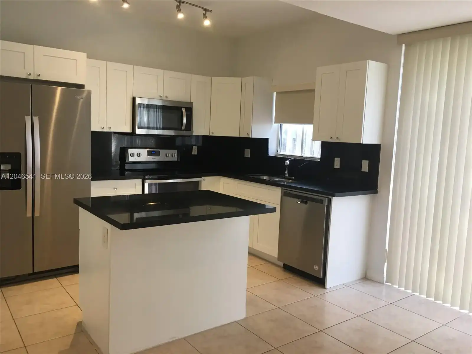 11528 NW 60th Ter # 477, Doral FL 33178
