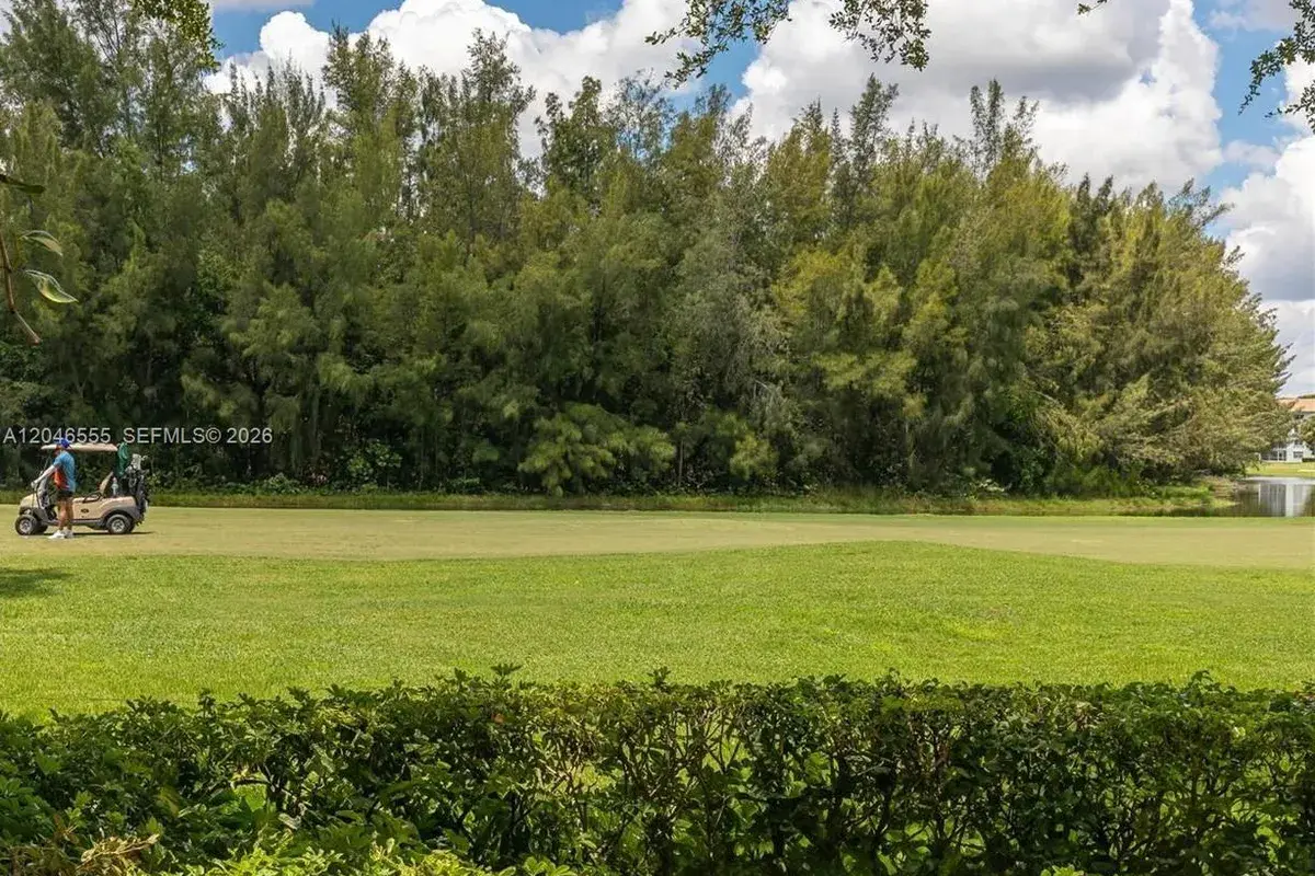 1110 SW 125th Ave # 112M, Pembroke Pines FL 33027