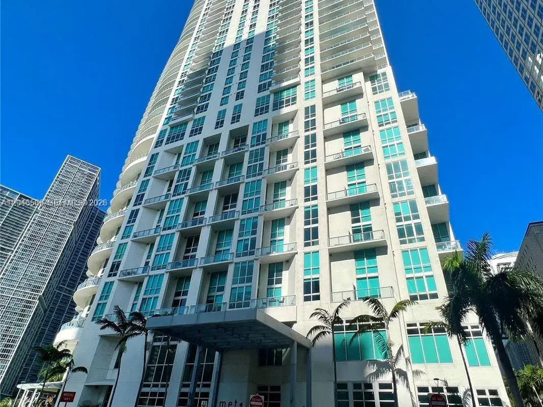 300 S Biscayne Blvd # 2603, Miami FL 33131