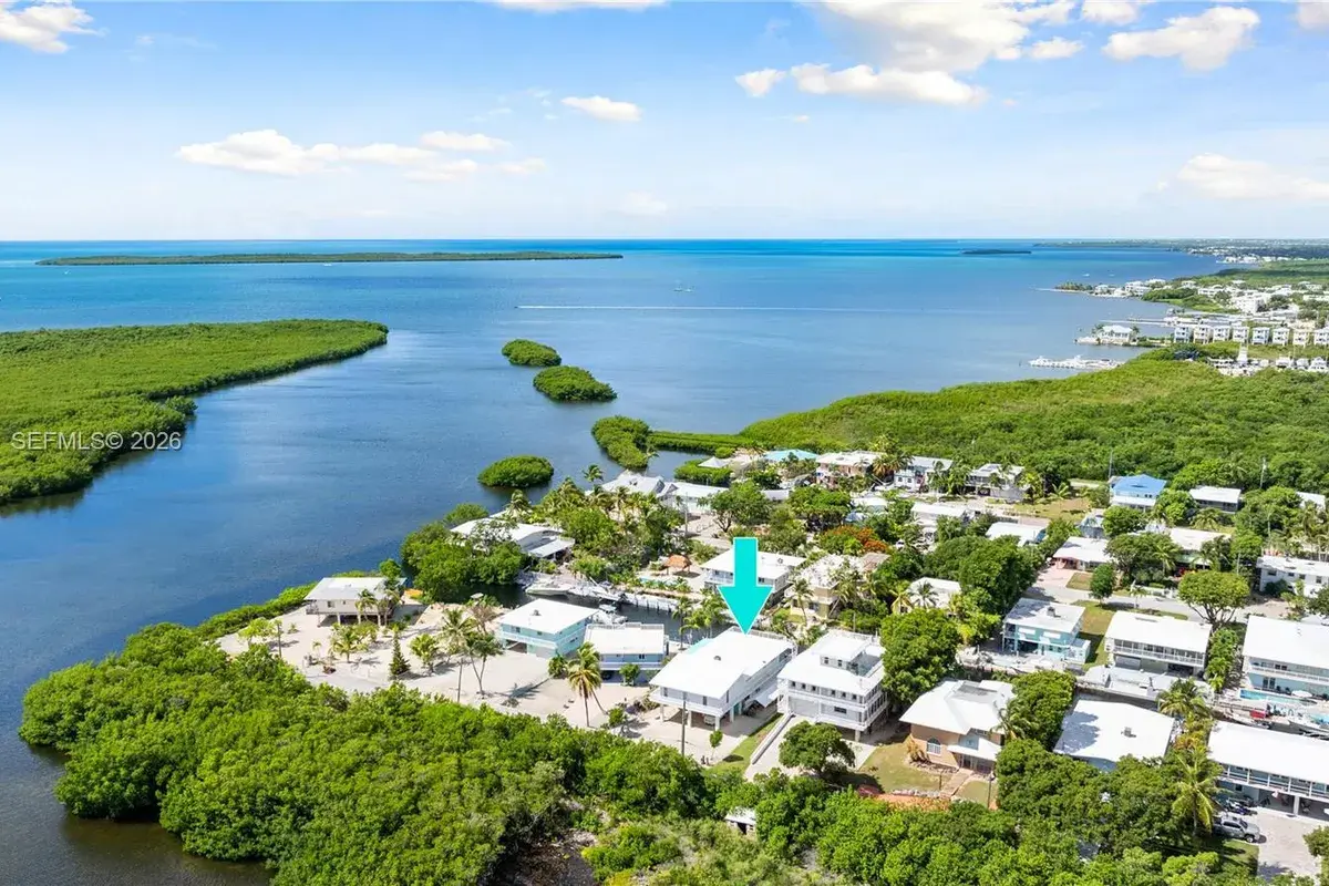 1210 Cactus St, Key Largo FL 33037