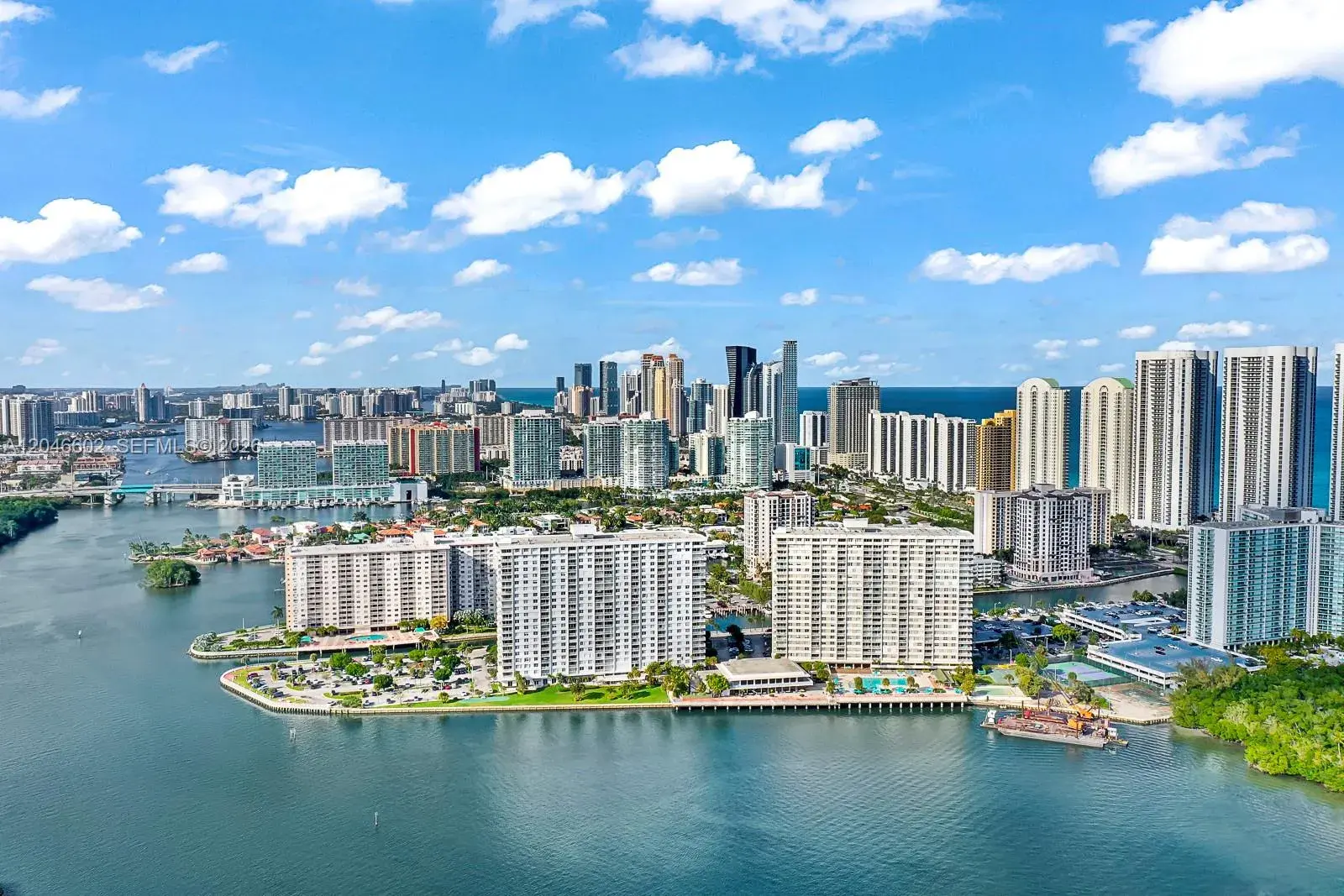 300 Bayview Dr # 1709, Sunny Isles Beach FL 33160