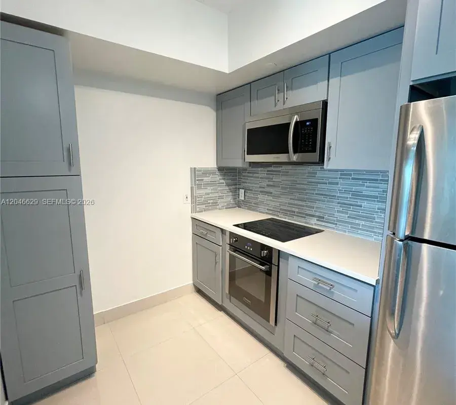 1723 SW 2nd Ave # 801, Miami FL 33129