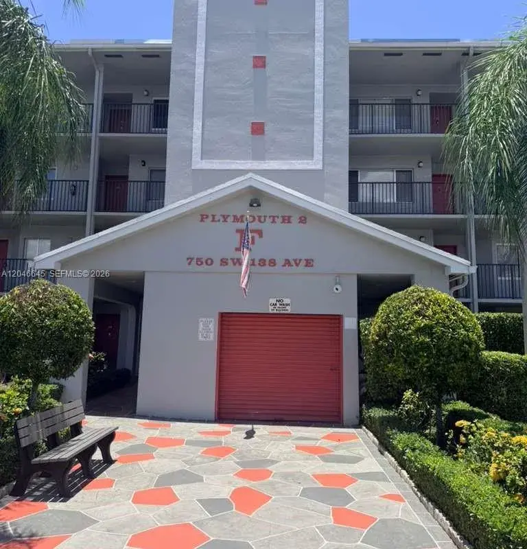 750 SW 138th Ave # 413F, Pembroke Pines FL 33027