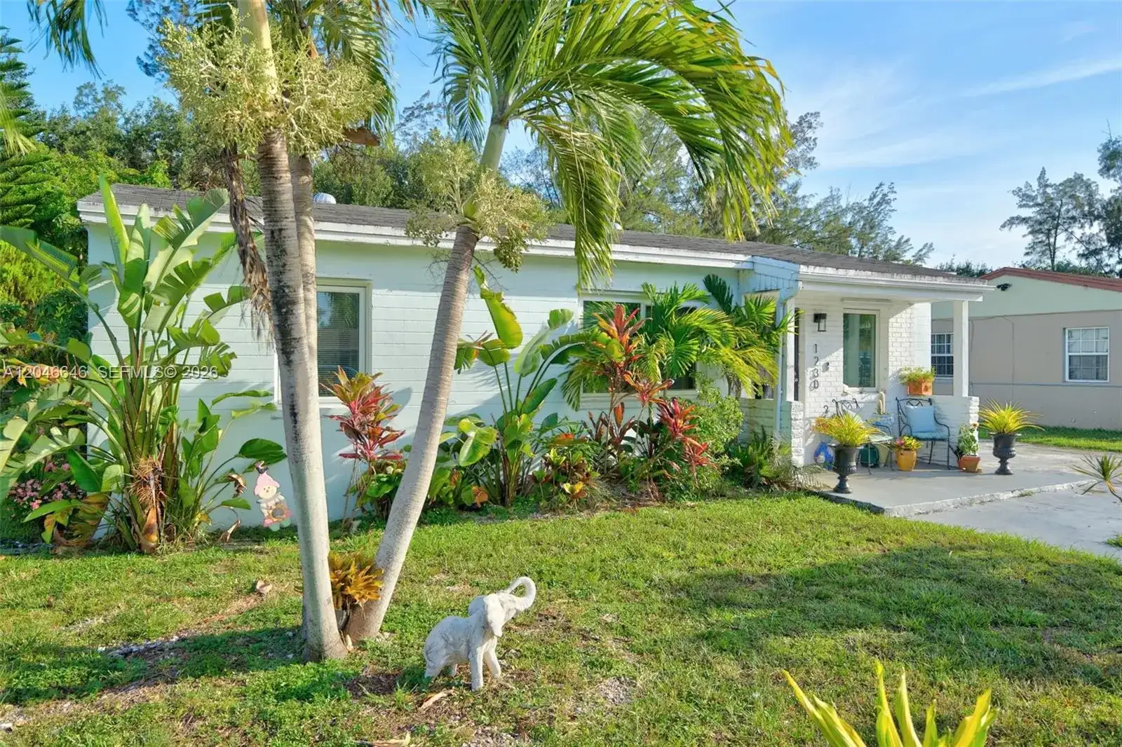 1230 NW 84th Ter, Miami FL 33147 photo 2