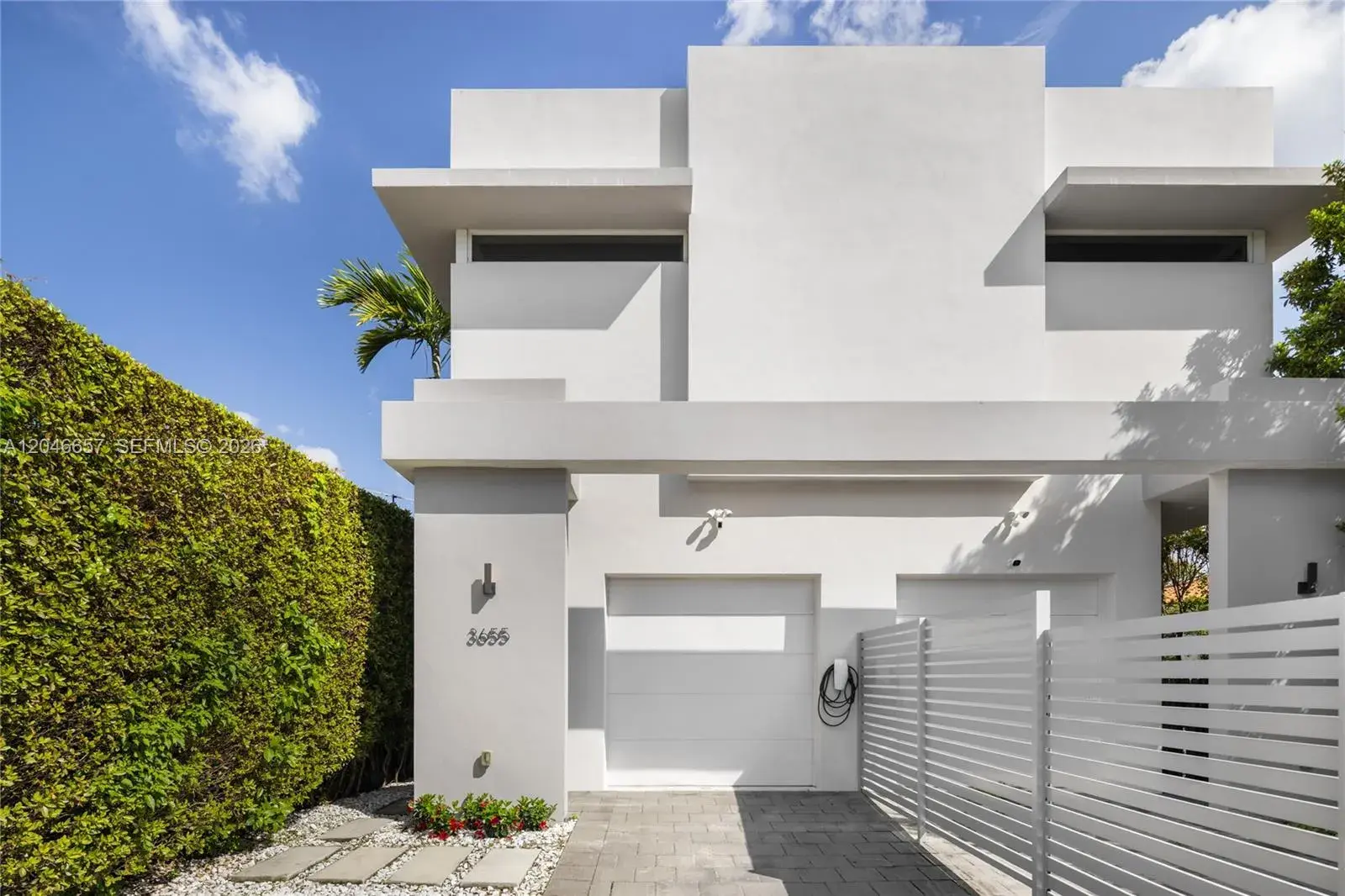 3655 SW 25th St # 3655, Miami FL 33133