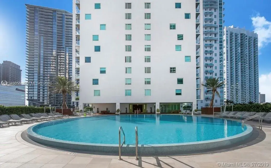 500 Brickell Ave # 2006, Miami FL 33131