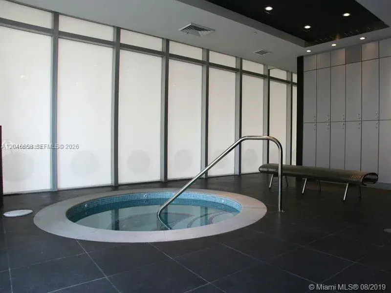 500 Brickell Ave # 2006, Miami FL 33131