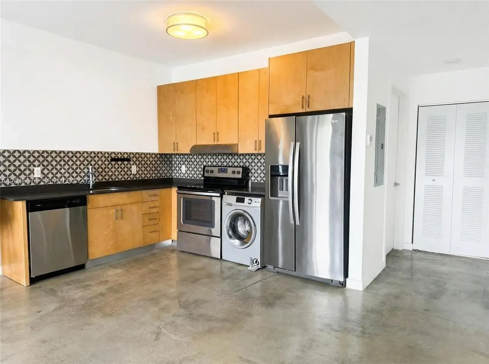769 NW 1st St # 301, Miami FL 33128 photo 3
