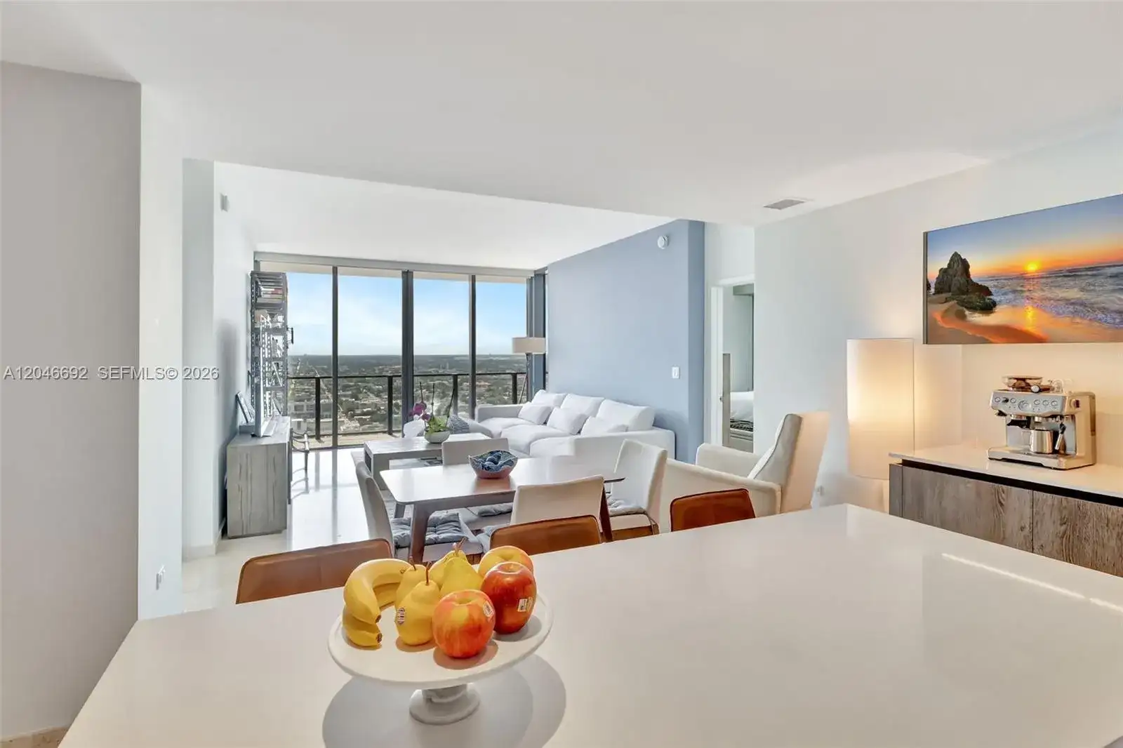 88 SW 7th St # 3604, Miami FL 33130 photo 4