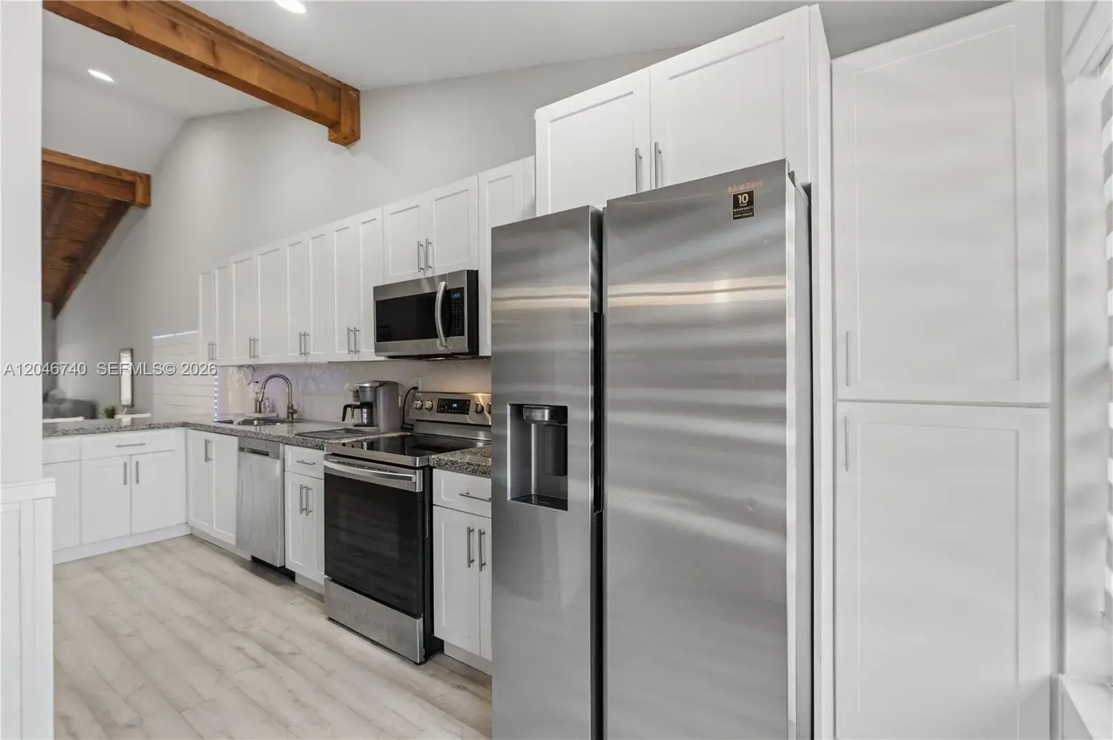 10311 Laurel Ct, Pembroke Pines FL 33026